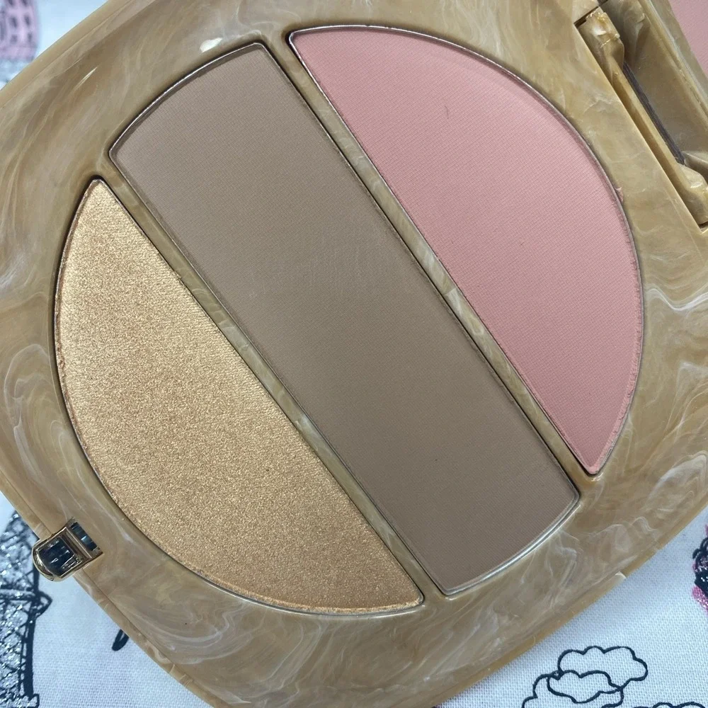 Marc Jacobs O!MEGA X THREE Blush,Bronze & Highlight Shade 200 TAN-TASTIC GLO!